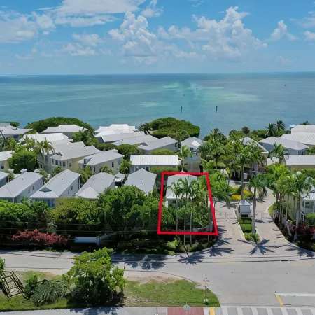 Beautiful Island Home in Anglers Reef! Ocean front community. Pool & boat slip.