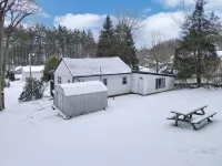 Atwood Breeze: Tranquil Lake Escape - Wifi
