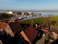 Dream vacation apartment near the fishing port of Ditzum - non-smoking