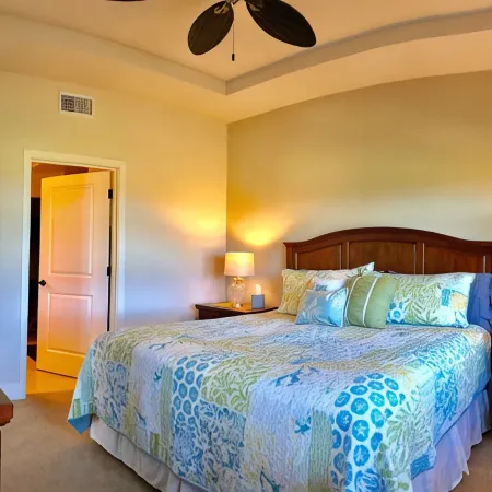 Luxury condo with central A/C and golf and ocean views
