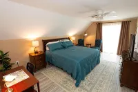 Welcome to Twin Creeks. Private Chalet with Hot Tub - 11 Minute to Bristol Mtn! - Alppimaja