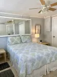 Cottages on Norris Unit A DOWNTOWN PET FRIENDLY - Homestays