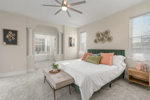 Luxury 6Br Naples Retreat with Private Pool. Beach, & 5th Ave Just Minutes Away! - مسبح خاص