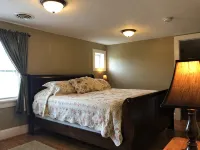 Hot tub, Campfire ring and great location! - 4つ星