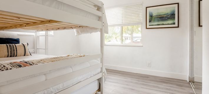 LOVELY HOUSE IN THE HEART OF HALLANDALE BEACH Hotels in Hallandale Beach