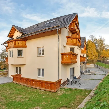 Na Wilczej, Sun & Snow