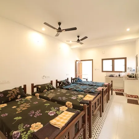 Le Pondy Home Stay