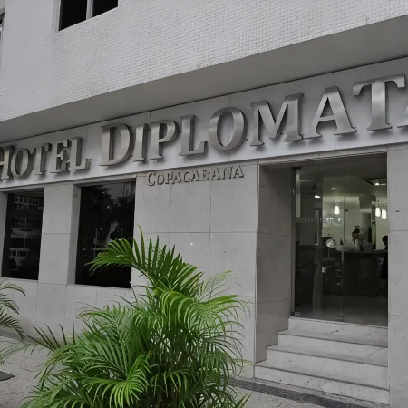 Hotel Diplomata Copacabana Отели рядом с достопримечательностью «Пляж Леме»