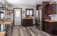 Restored 3Br Mining Home in Historic Calumet - WiFi
