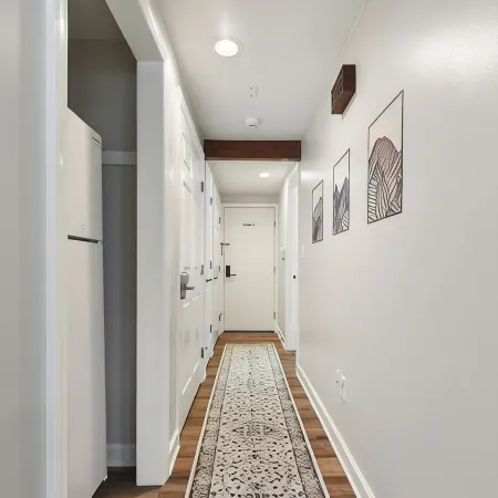 Cozy 1 bedroom condo nestled in the heart of The Laurel Highlands.