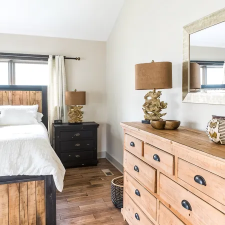 Designer Home: A+ Views HotTub Pool GameRoom Grill