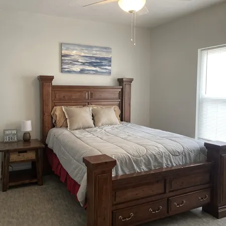 Cozy Lake View Condo