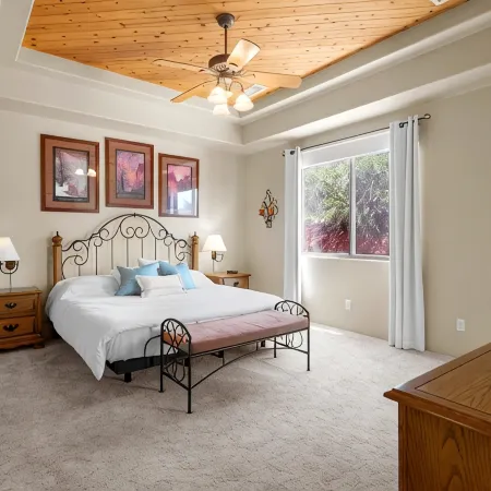 Luxury Sedona Retreat • Hot Tub & Fire Pit