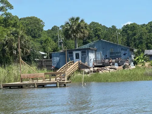 Apalachicola Oyster House, new Dock - 3-Star