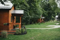 Luxury Treehouse Cabin Over Salt Creek, Cabin 2 - Boutique