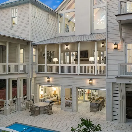 5⭐️ home w/CARR HOUSE!PVT POOL!DUNE BUGGY!6 Seater GOLF CART!5 min walk 2 beach!