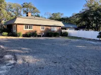 Callies Cottage - Oak Island - 2 tähden