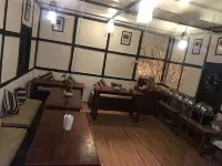 Ourguest Camp Lachung - parking