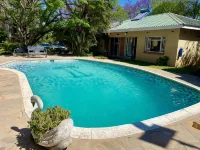 2 Bedroomed Apartment with Kitchenette - 2068 - Condos