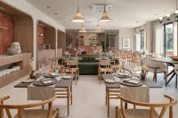 Molum Hotel & Residences - breakfast