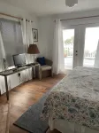 Starlight by the Sea, the porch, the view, straight from your dreams - Balcony