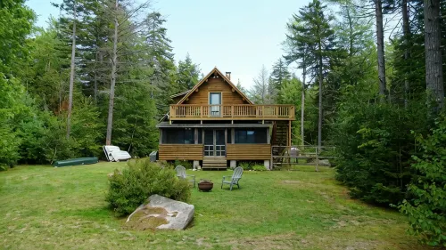 Dog-Friendly Pond Retreat- Hike, Swim Relax, Repeat! - Chalets