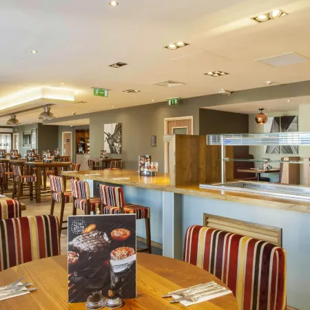 Premier Inn Woking Town Centre