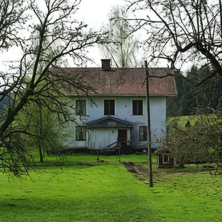 Smultronboda Fårgård Hotels in Vastervik