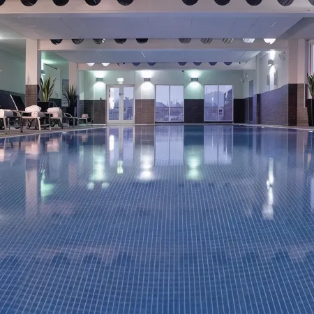 Macdonald Old England Hotel and Spa