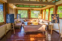 Karama Lodge - Lodges