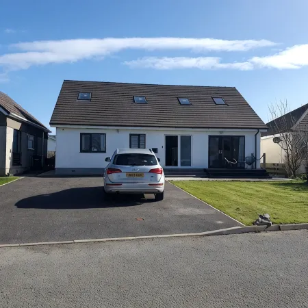 Blue Bay Villa in Trearddur Anglesey Hotele w: Holyhead