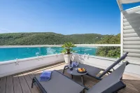 Boutique Hotel Adoral - vue mer