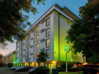 Hotel Jardim - พร้อมระเบียง