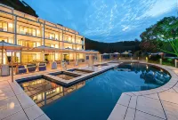 Paihia Beach Resort & Spa Hotel - Pool