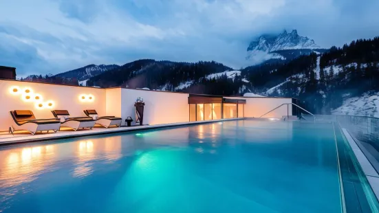 Hotel Touring Dolomites