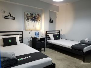 Nomada Urban Beach Hostel- Calle Loiza