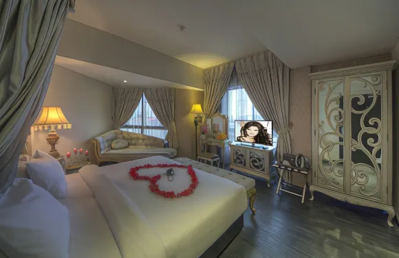 阿里納亞蠟染精品酒店