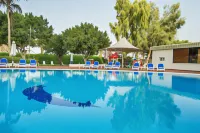 Hotel Holiday International