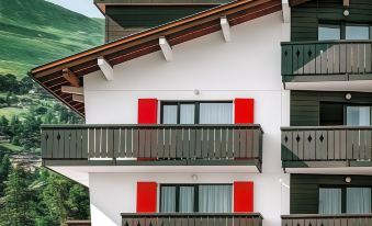 Experimental Chalet