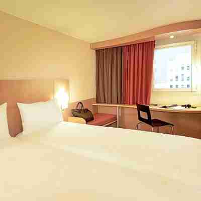 B&B Hotel Maubeuge Gare Rooms