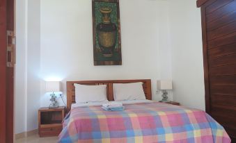 Amed Sari Beach Guesthouse