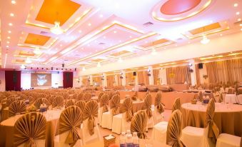 Royal Quang Binh Hotel