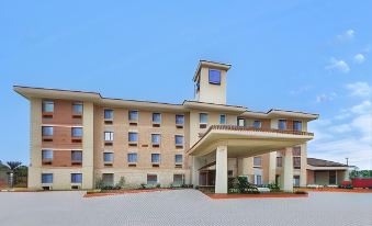 Sleep Inn & Suites