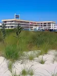 Roman Holiday Resort Hotels in Avalon