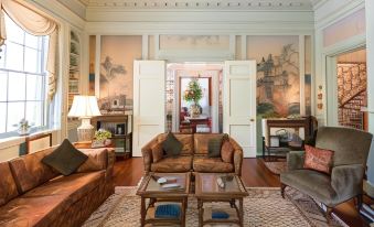 Bloomsbury Inn - Housity
