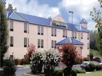 Holiday Inn Express Dublin Các khách sạn ở Draper