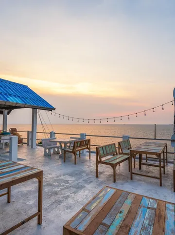 รูปภาพของเกาะสีชังอันซีนรีสอร์ท