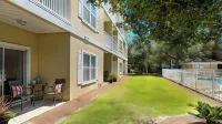 1st Floor, Walkable to Dining, Shopping, Beach - Sleeps 6 Hotel a Seacrest