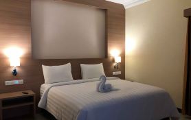 Lcr Hotel