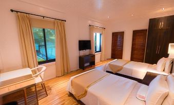 Bellagio Hills Hotel and Restaurant